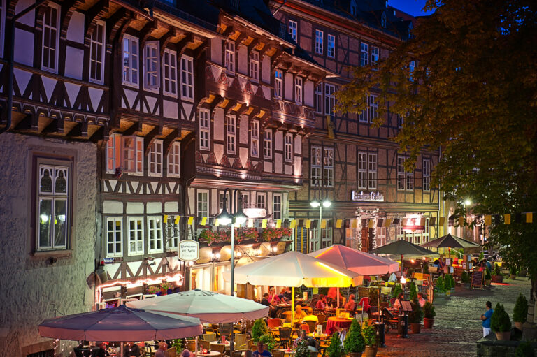 08_Marktkirchhof_abend_GOSLAR_marketing_gmbh_Fotograf_Stefan_Schiefer_bis_08.2016