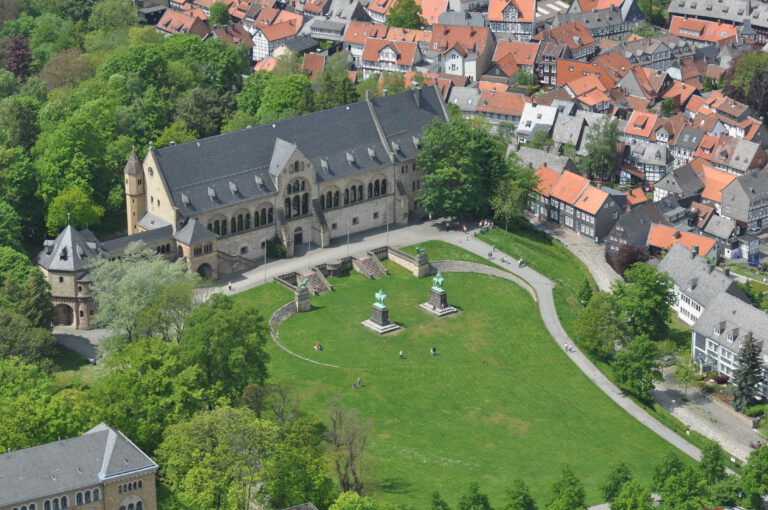 30_Kaiserpfalz_Luftbild_GOSLAR_marketing_gmbh